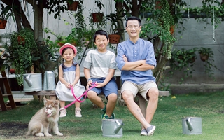 Bố con Hoàng Bách siêu quậy trong bộ ảnh độc quyền cho “Bàn tay của bố”