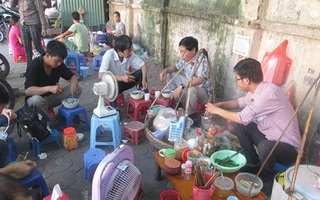 Chàng cử nhân thích bán bún vỉa hè hơn “ngồi điều hòa”
