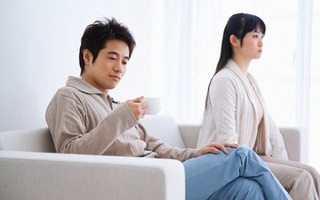 Vì muốn gây bất ngờ cho chồng, tôi đã đến công ty anh và chết lặng...