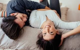 Anh chồng nói chuyện nhạy cảm "điểm G và lên đỉnh" khiến chị em sốt xình xịch thi nhau tag tên chồng