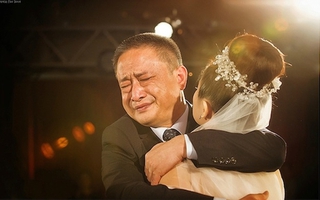Thư "răn đe" của bố gửi con rể tương lai "nếu ông không khiến con gái tôi hạnh phúc" gây sốt mạng
