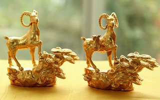 Quà tết  mạ vàng sốt xình xịch trước Tết Ất Mùi