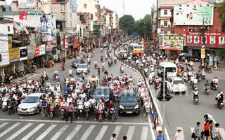 Ác mộng giao thông ngày nắng nóng