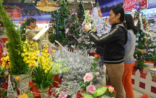 Thị trường quà tặng và trang trí Noel mở cửa khá đìu hiu