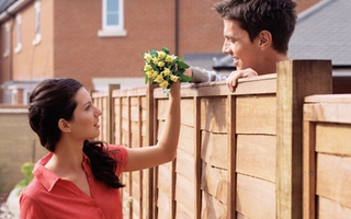 Hàng xóm yêu nhau - Trăm đường khốn đốn!