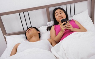 Hài hước chuyện vợ chồng đổi nickname trong điện thoại 