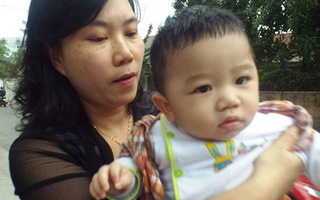 Sợ xã hội đen chém, mẹ bỏ con vào trại trẻ mồ côi