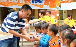 Niềm vui Trung thu của các em nhỏ vùng cao