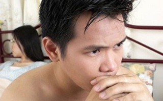 Mất hứng vì vợ tròn ung ủng