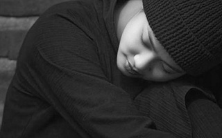 Những mối tình mãnh liệt nơi cửa chùa