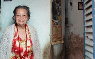 Khám phá cuộc sống trong những căn nhà siêu nhỏ giữa Sài Gòn