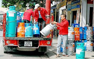 Giá gas tăng thêm 80.000 đồng/bình từ hôm nay