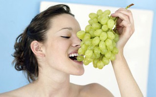 Ăn nho giảm cân và những điều bạn cần phải biết