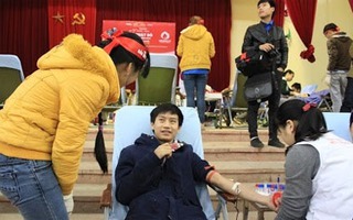 Thiếu trầm trọng nhóm máu A và nhóm máu O để điều trị cho bệnh nhân