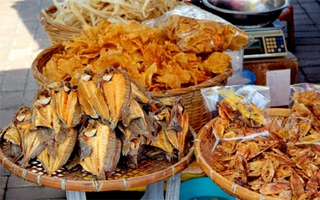 Điều cần lưu ý khi ăn một vài loại thực phẩm khô