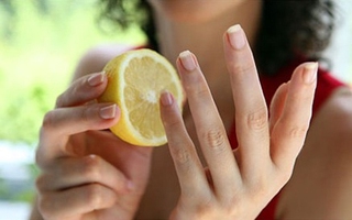 Những "thủ phạm" khiến tay bạn hay bị xước măng rô