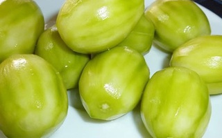 Những điều bạn nhất định phải biết khi ăn quả cóc 
