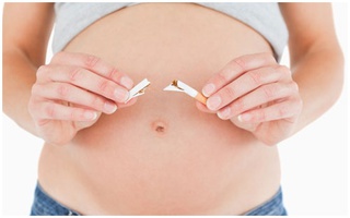 Mách bà bầu cách tránh xa bệnh viêm lợi, chảy máu chân răng