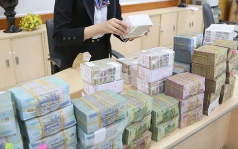 TP HCM: Nhân viên ngân hàng rút nhiều tỉ đồng của khách
