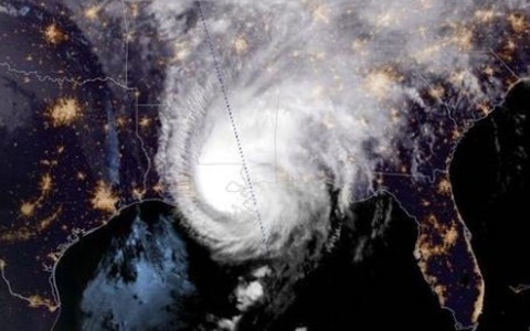 Bão Zeta đổ bộ vào Louisiana, ít nhất 2 người thiệt mạng