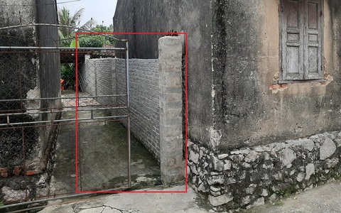 Chính quyền đã mở đường vào nhà cho cụ 62 tuổi bị hàng xóm chặn lối đi