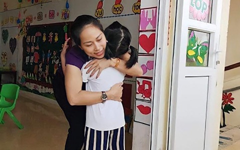 "Cô ơi, cô không đánh con hả cô?": Đoạn hội thoại giữa học sinh và 1 cô giáo "lạm quyền" khiến nhiều người giật mình thon thót