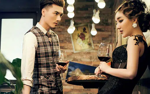 Nhìn "xuyên thấu" tâm ý của đàn ông qua 5 biểu hiện, nếu anh ta "ăn vụng" cũng có thể nhận ra trong tích tắc