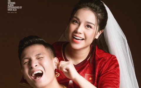Tiến Dũng khoe ảnh cưới siêu xinh cùng Khánh Linh, chụp theo concept bóng đá