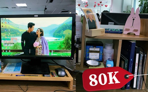 Cô nàng công sở test tận tay 2 mẫu giá đựng đồ chắc chắn để gọn gàng góc làm việc ngày cuối năm: Vừa nhiều ngăn, đựng từ A đến Z, giá bán siêu rẻ chỉ từ 80.000 đồng