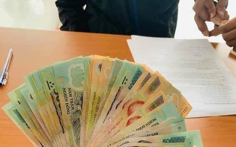 Vay nợ dễ dãi, trả gấp nhiều lần vẫn khó rút chân ra