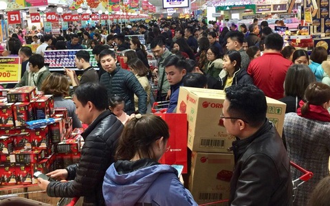 Tiết lộ thời điểm bà nội trợ không nên mua thực phẩm ở siêu thị kẻo đã tốn tiền lại rước đồ ôi thiu