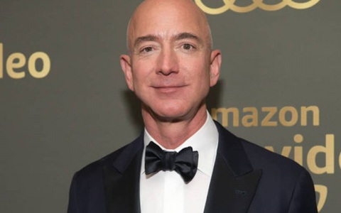 Ông chủ Amazon vẫn là người giàu nhất thế giới hiện nay