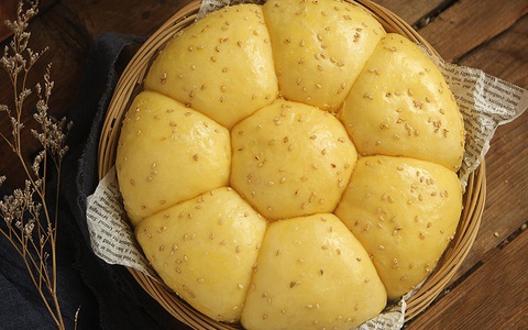 Cả nhà tôi không ai tin được tôi có thể làm bánh mì mịn đẹp đến thế mà không cần phải dùng lò nướng!