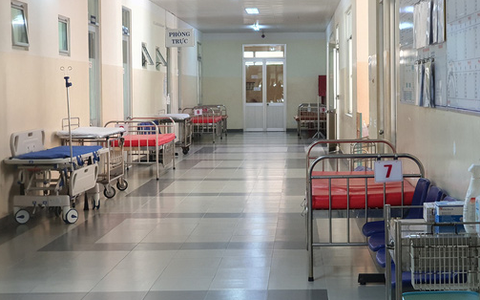 TP.HCM: Thêm 1 ca nghi nhiễm Covid-19 từ cơ sở giám sát tập trung được chuyển về bệnh viện điều trị