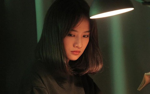 Phát hiện người yêu ẩn tin nhắn Zalo với "em gái mưa" ở công ty, cô gái lên mạng hỏi khiến chị em giật mình