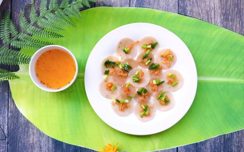 Dùng phồng tôm để làm bánh bèo: Tưởng không ngon mà ngon không tưởng!