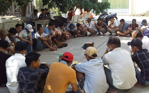 Bắt giữ 32 đối tượng đối tượng đá gà ăn tiền, thu giữ gần 75 triệu đồng