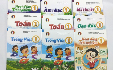 Chi tiết giá 5 bộ sách giáo khoa lớp 1 mới sẽ được sử dụng từ năm học 2020-2021, cha mẹ chú ý để chuẩn bị cho con