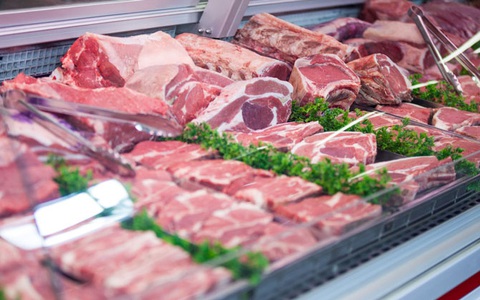 Đồng loạt giảm giá lợn hơi về mức 70.000 đồng/kg từ 1/4