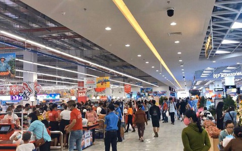 Big C báo mở cửa trở lại sau khi khai trương rầm rộ mùa Covid-19, lãnh đạo Quảng Ngãi: "Việc này không thể giỡn được"