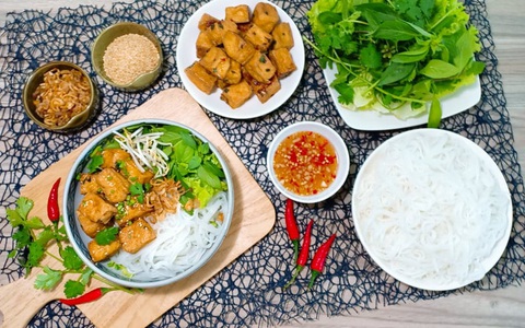 Mách các mẹ món bún đậu mới toanh, hễ ai ăn thử cũng thích ngay lập tức!