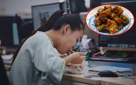 Mới 29 tuổi đã bị ung thư ruột già di căn, cô gái trẻ hối hận vì mỗi ngày đều ăn 3 món "độc hại" này
