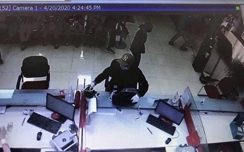 Vụ nổ súng cướp ngân hàng ở Sóc Sơn: Nghi phạm đã ra đầu thú