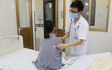 Tự ý ngừng uống thuốc, sản phụ đột ngột mất ý thức
