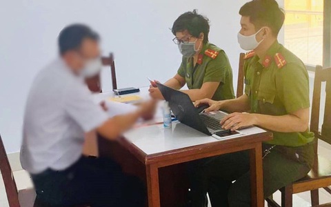 Xử phạt người đàn ông 12 triệu đồng vì đăng tin sai sự thật về dịch Covid-19 và xúc phạm 2 công an hi sinh trong lúc truy bắt nhóm đua xe