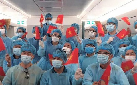 Vietnam Airlines miễn phí vé cho bác sỹ, y tá, chuyên gia y tế và vận chuyển hàng hóa phòng, chống dịch Covid-19