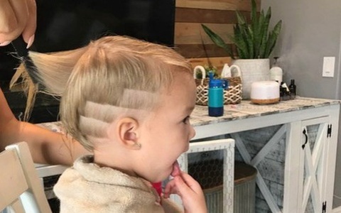 Khi nhà tạo mẫu tóc mang tên anh trai trổ tài cắt tóc cho em và cái kết ngoài sức tưởng tượng