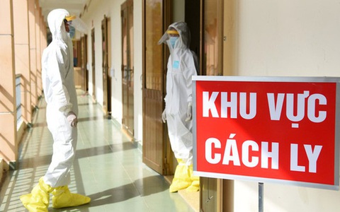 Hàng rong lọt vào khu cách ly Covid-19: Ai có thể bị xử lý hình sự?