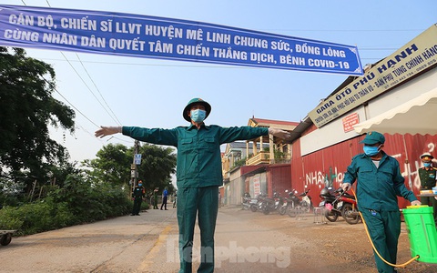 Thôn Hạ Lôi trước ngày dỡ phong tỏa 'nội bất xuất, ngoại bất nhập'