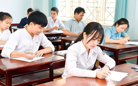 MỚI: Bộ GD-ĐT công bố đề thi tham khảo tốt nghiệp THPT của 14 môn học